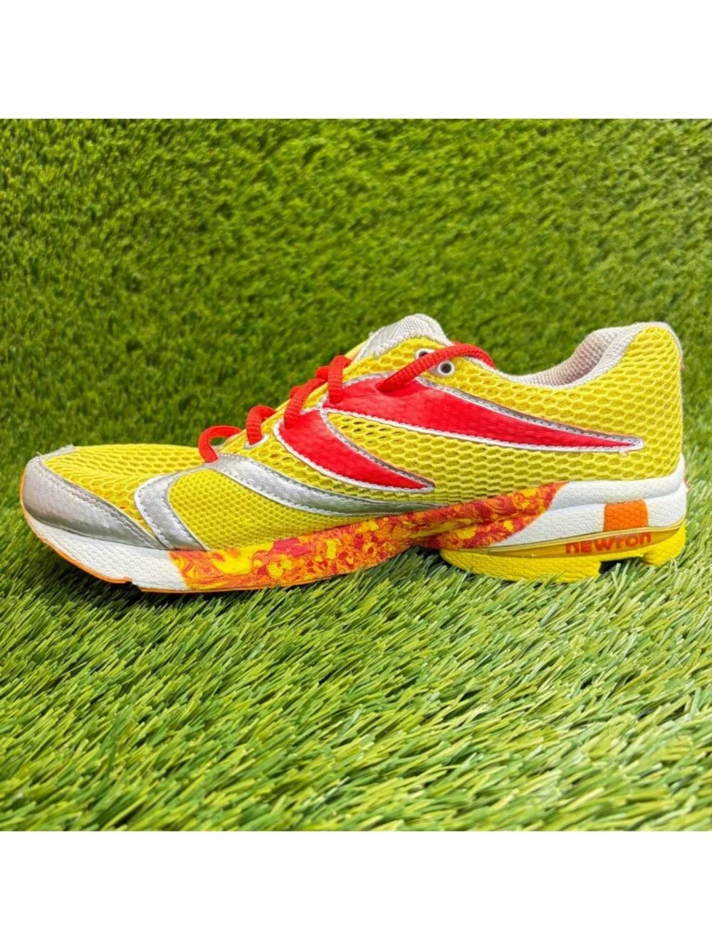 Newton Distance S Womens Size 8.5 Yellow Red Silver Running Shoes Sneakers